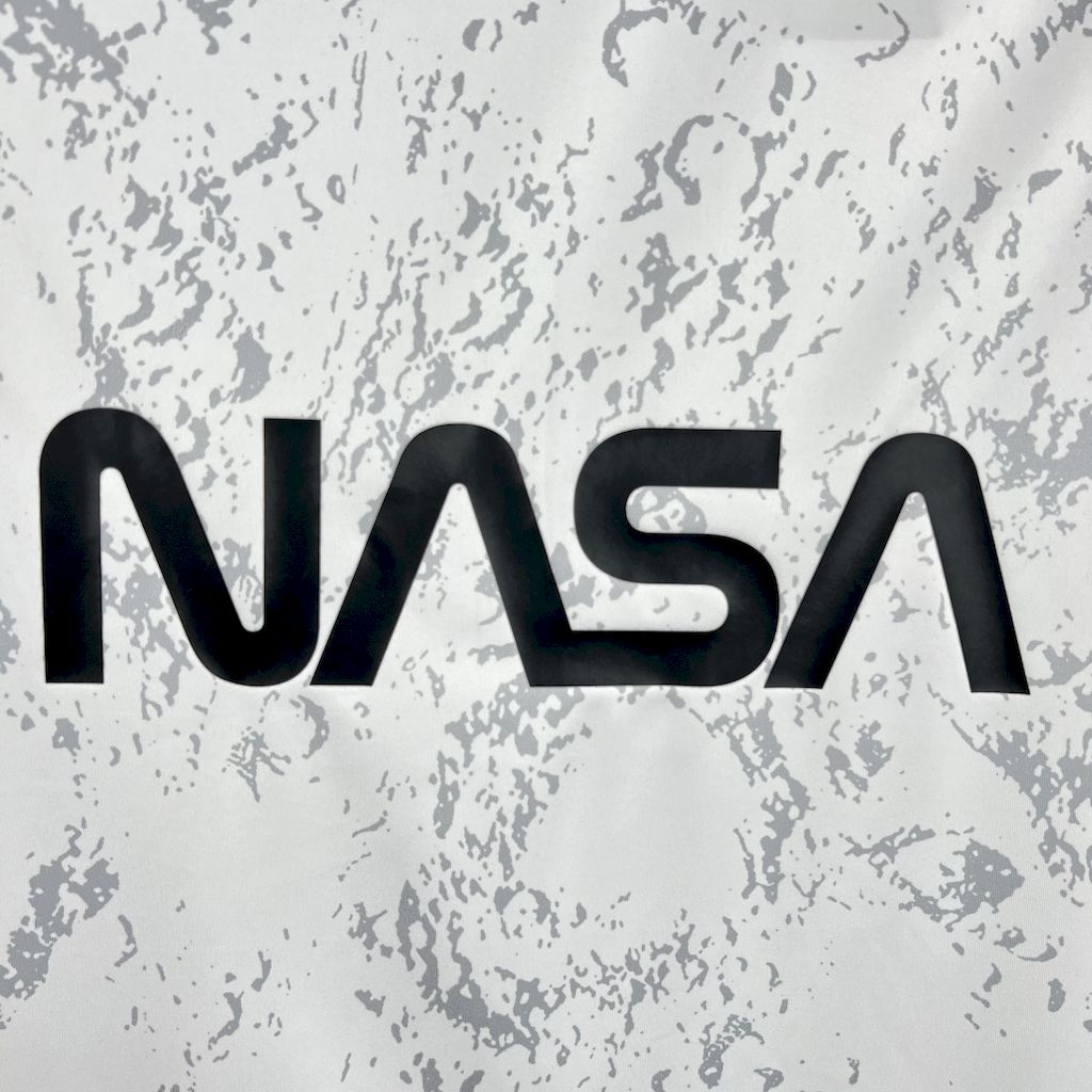 Juventus 2024/25 Camisola Nasa-Inspired Lifestyle Collection – Homem