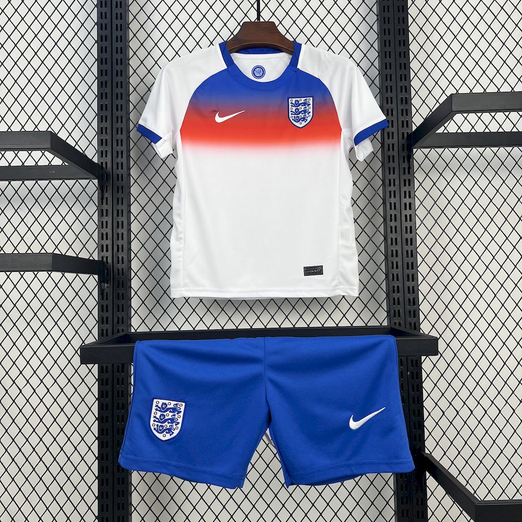 Inglaterra 2025/26 Conjunto Principal – Criança