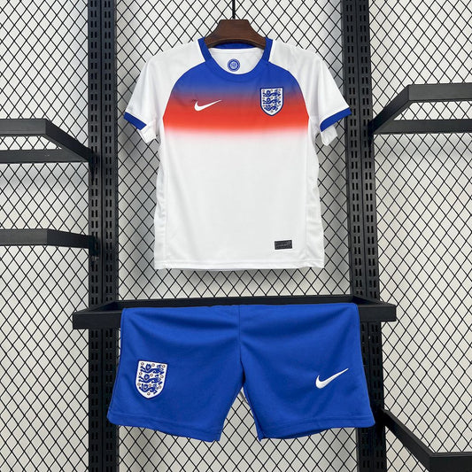 Inglaterra 2025/26 Conjunto Principal – Criança