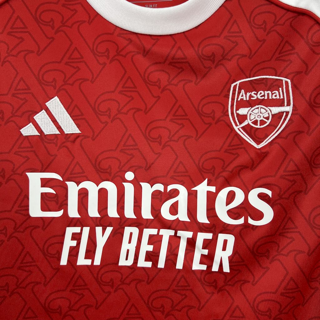 Arsenal 2025/26 Conjunto Principal – Criança