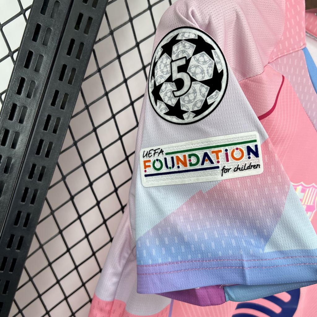 Barcelona 2025/26 Camisola Rosa Edição Especial (com Liga dos Campeões) – Homem
