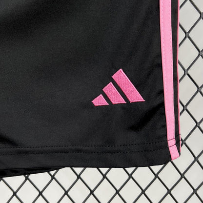 Juventus 2025/26 Conjunto Principal – Criança