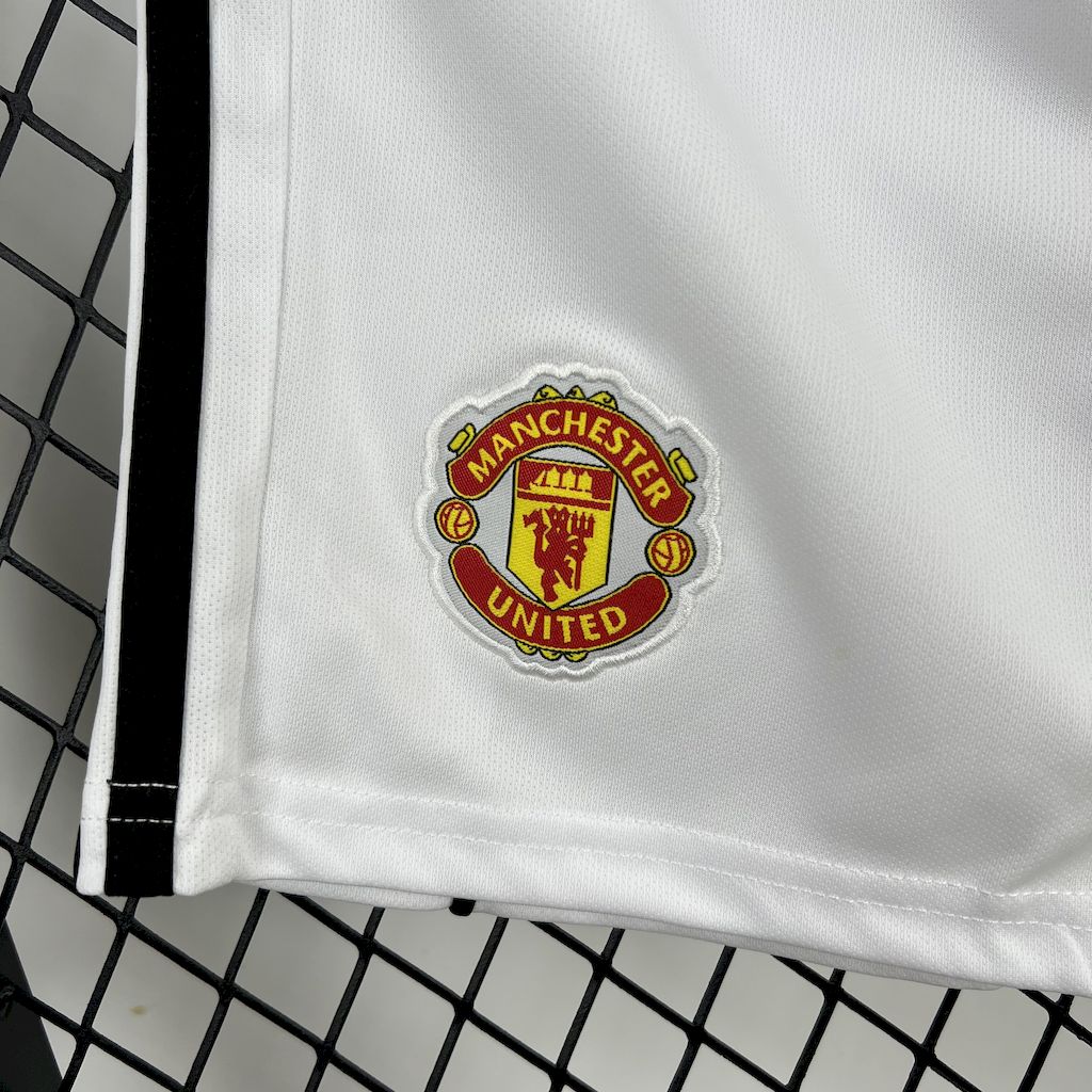 Manchester United 2025/26 Conjunto Principal – Criança