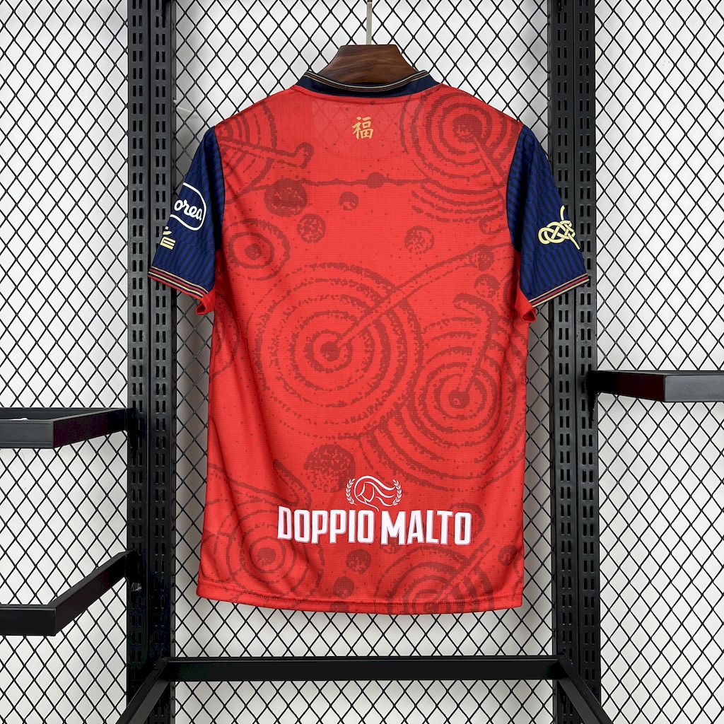 Cagliari Calcio 2024/25 Camisola Ano da Serpente Edição Limitada – Homem
