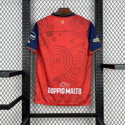 Cagliari Calcio 2024/25 Camisola Ano da Serpente Edição Limitada – Homem