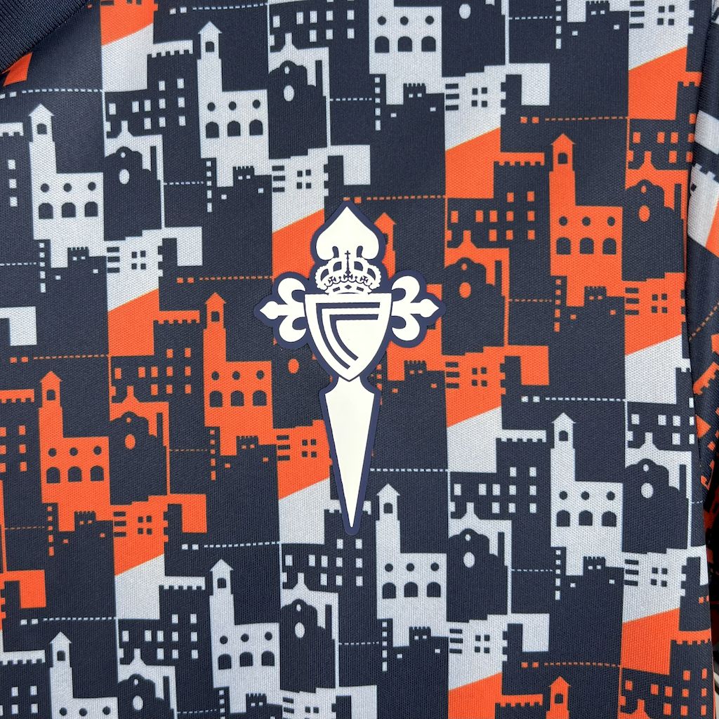 Celta de Vigo 2024/25 Camisola de Pré-Jogo Hummel – Homem