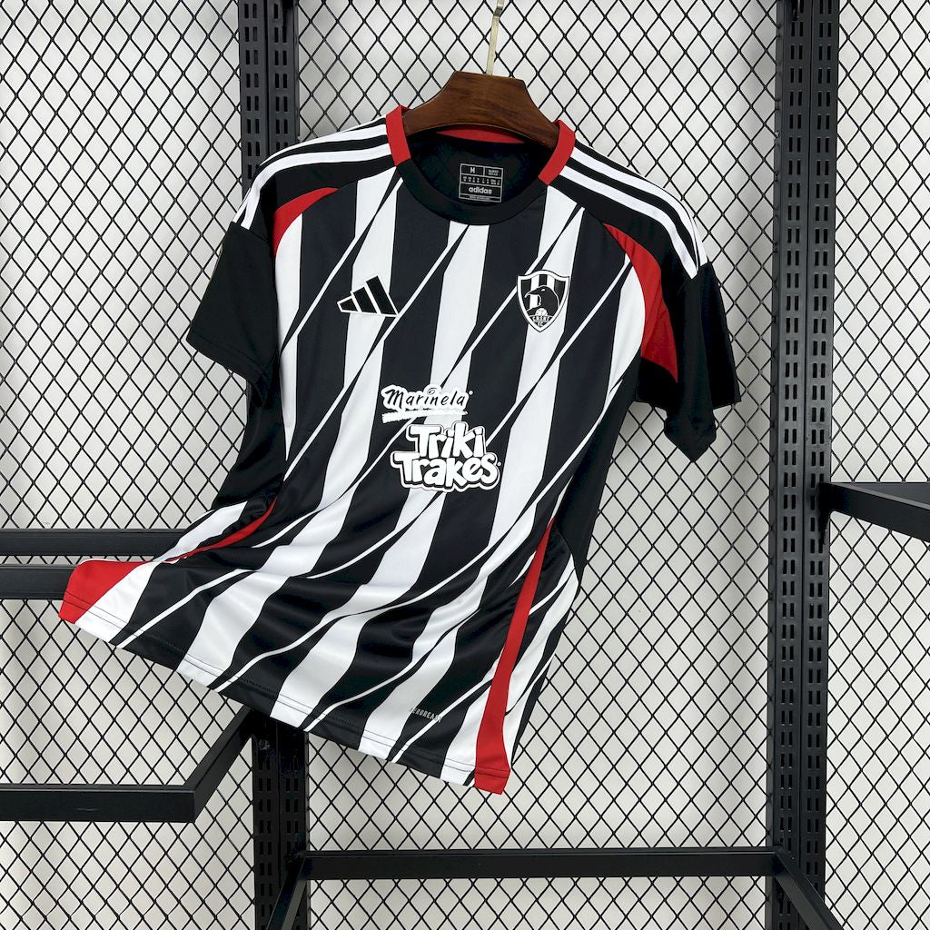 Club de Cuervos 2025/26 Camisola Principal – Homem