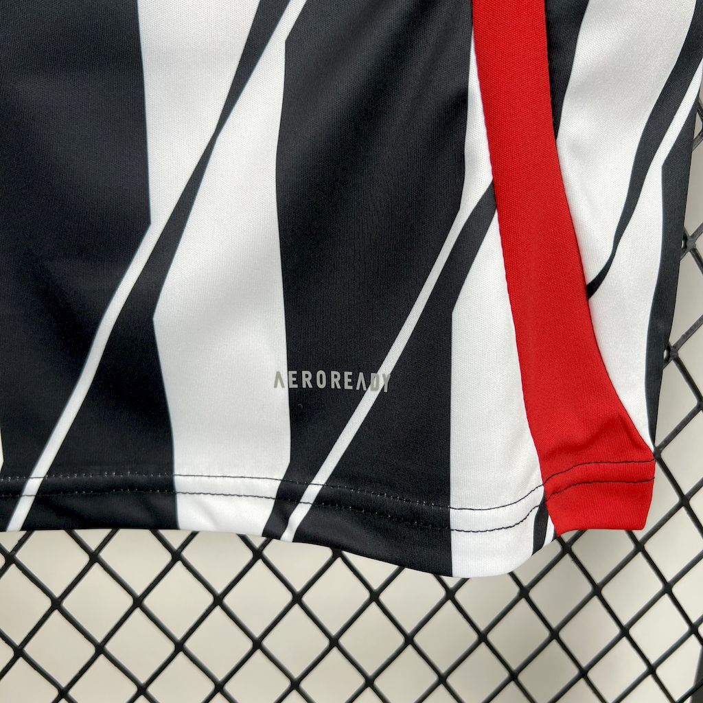 Club de Cuervos 2025/26 Camisola Principal – Homem