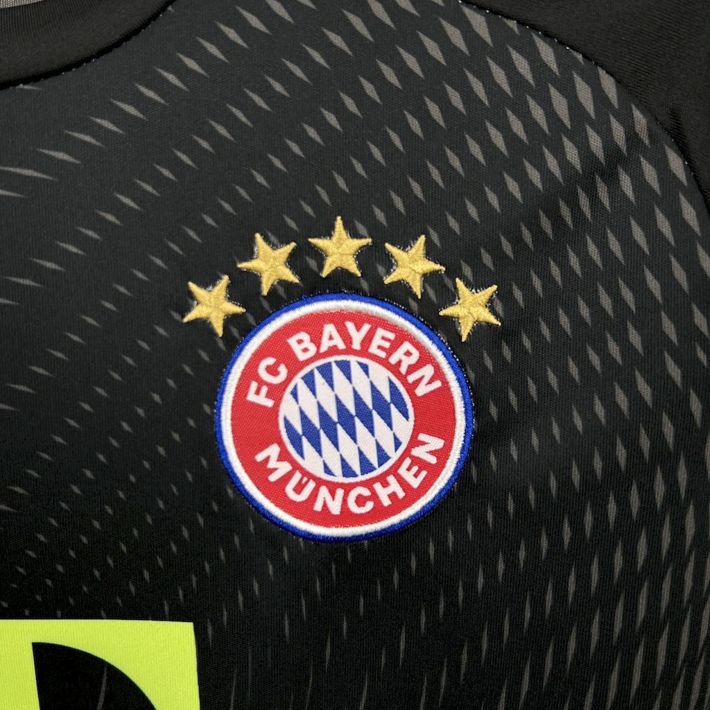 Bayern de Munique 2025/26 Conjunto de Guarda-Redes – Criança