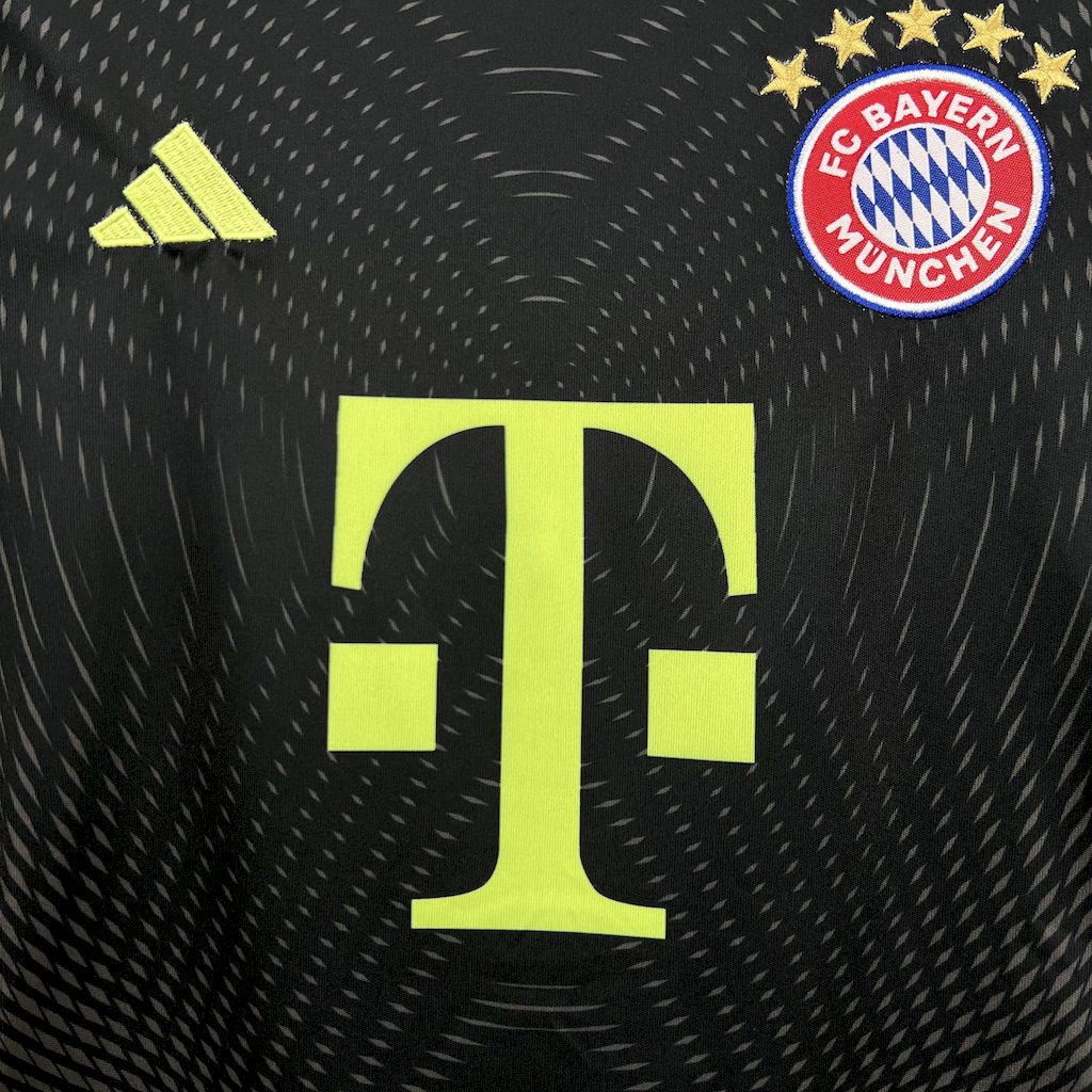 Bayern de Munique 2025/26 Conjunto de Guarda-Redes – Criança