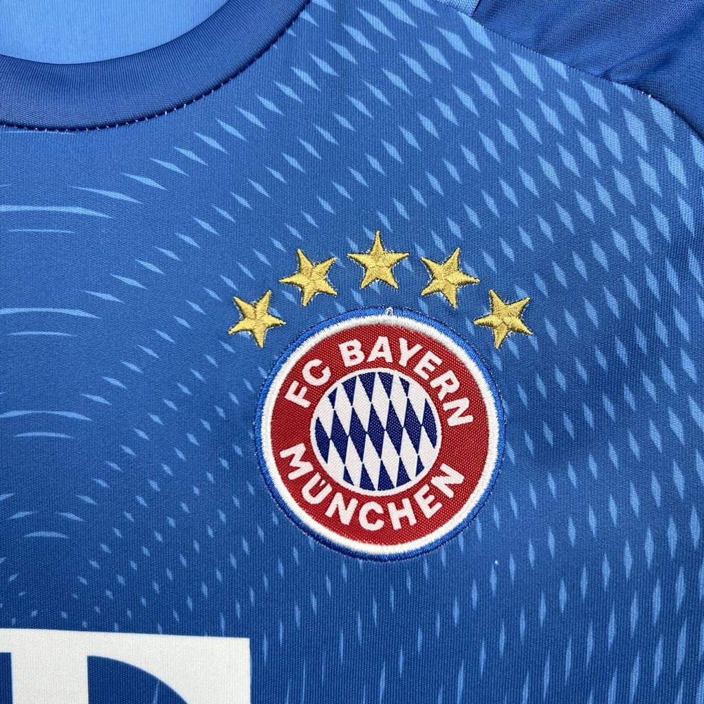 Bayern de Munique 2025/26 Conjunto de Guarda-Redes – Criança