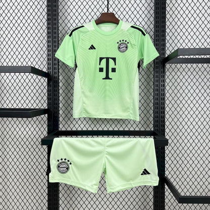Bayern de Munique 2025/26 Conjunto de Guarda-Redes – Criança