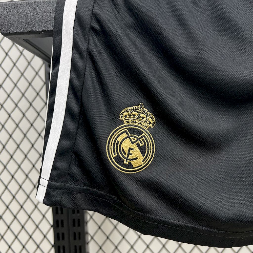 Real Madrid 2022/23 Conjunto Dragon – Criança