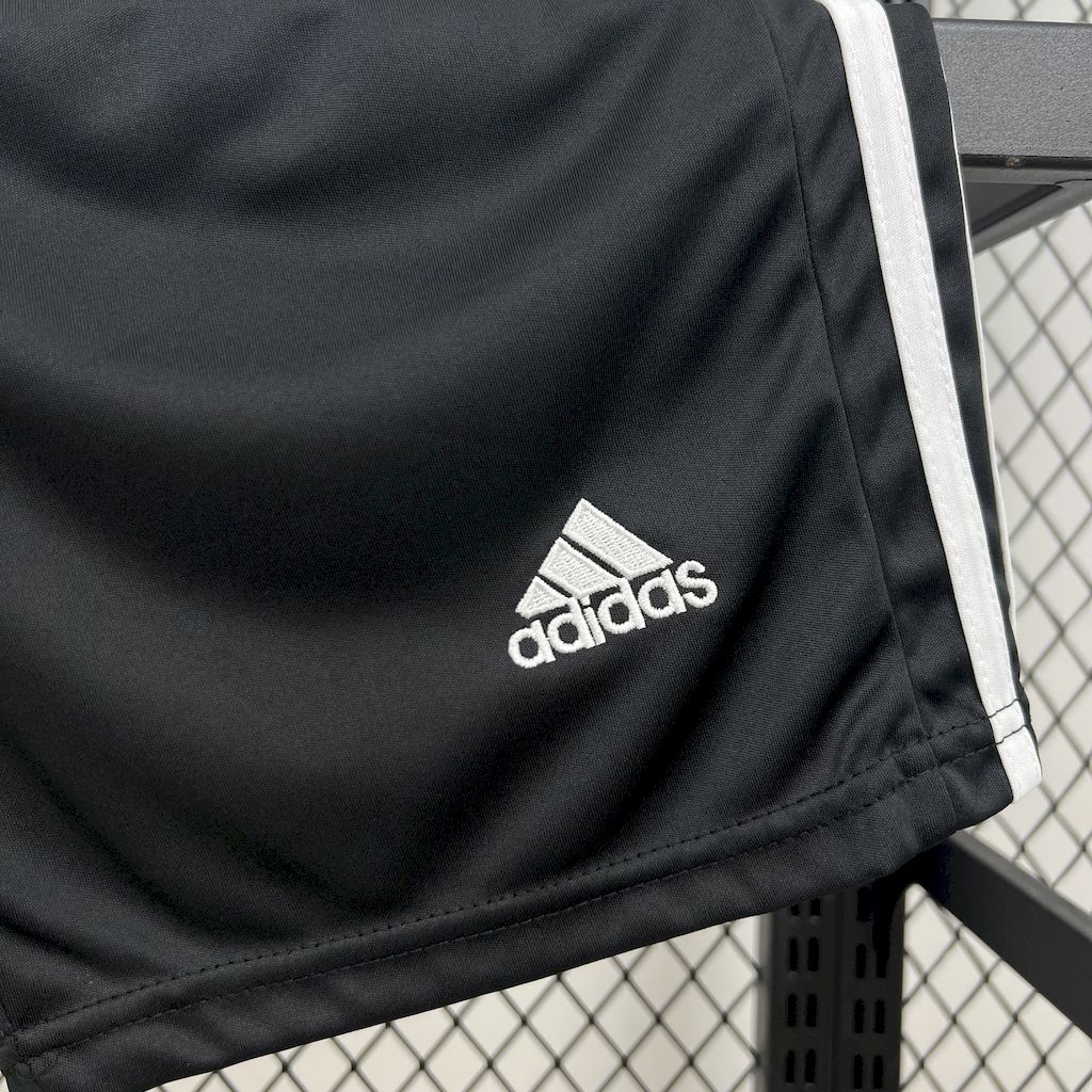 Real Madrid 2022/23 Conjunto Dragon – Criança