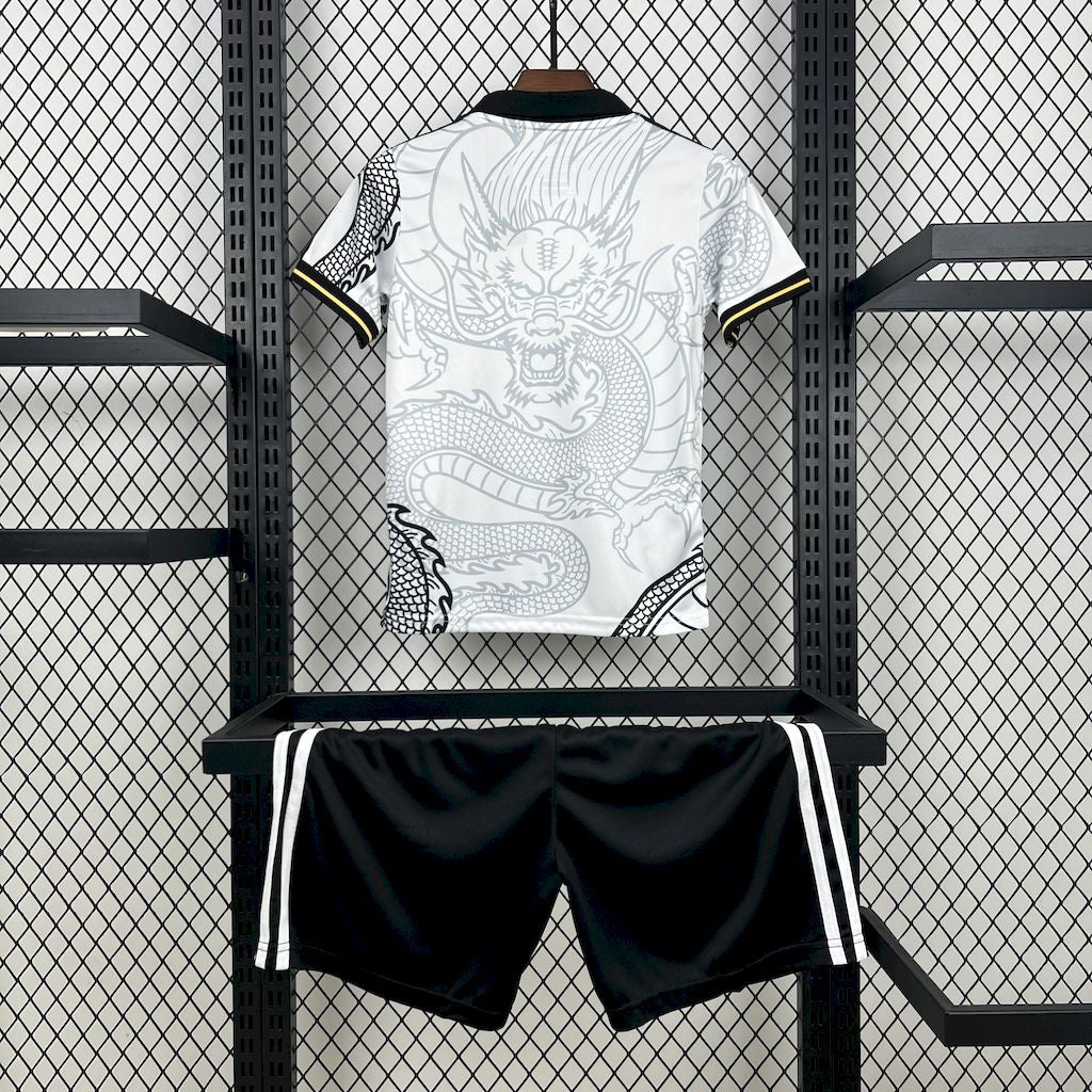 Real Madrid 2022/23 Conjunto Dragon – Criança