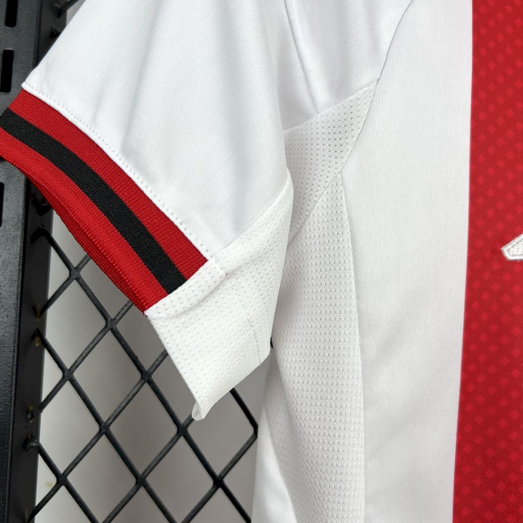 Ajax 2025/26 Conjunto Principal – Criança