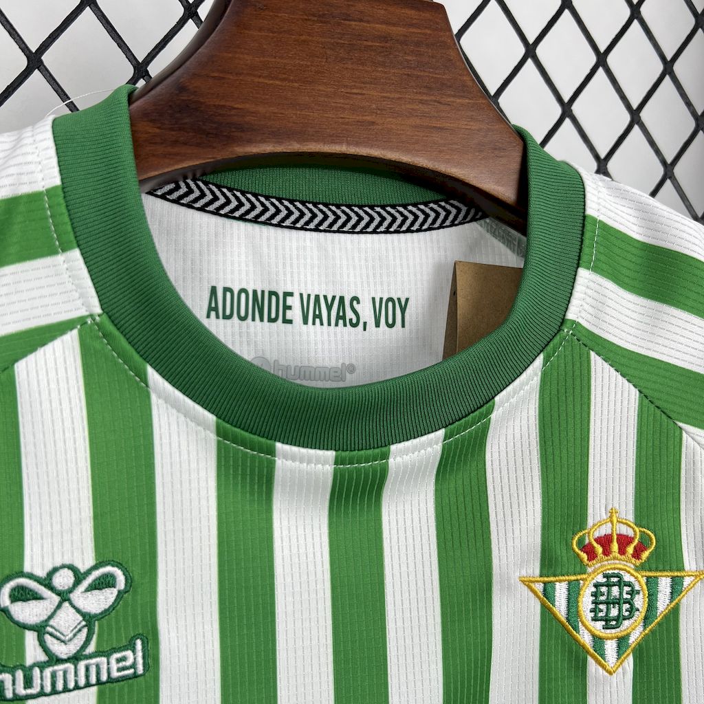 Real Betis 2025/26 Conjunto Especial League Final – Criança