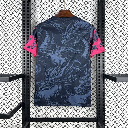 Barcelona 2025/26 Camisola Preta e Vermelha Dragon Edição – Homem