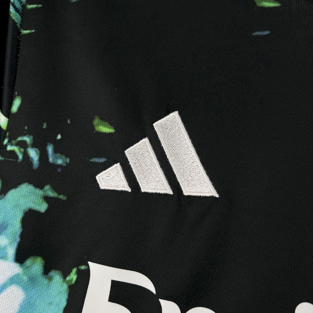 Real Madrid 2025/26 Camisola de Pré-Jogo – Homem