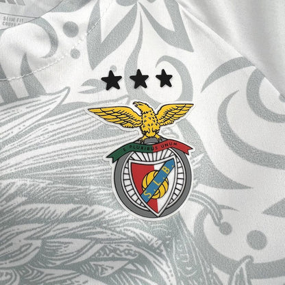 Benfica 2024/25 Conjunto Quarto Conceito – Criança