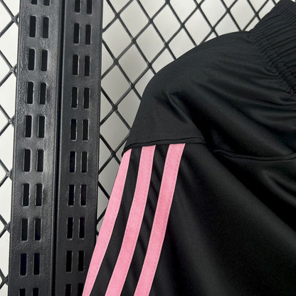Juventus 2025/26 Calções Principais – Homem