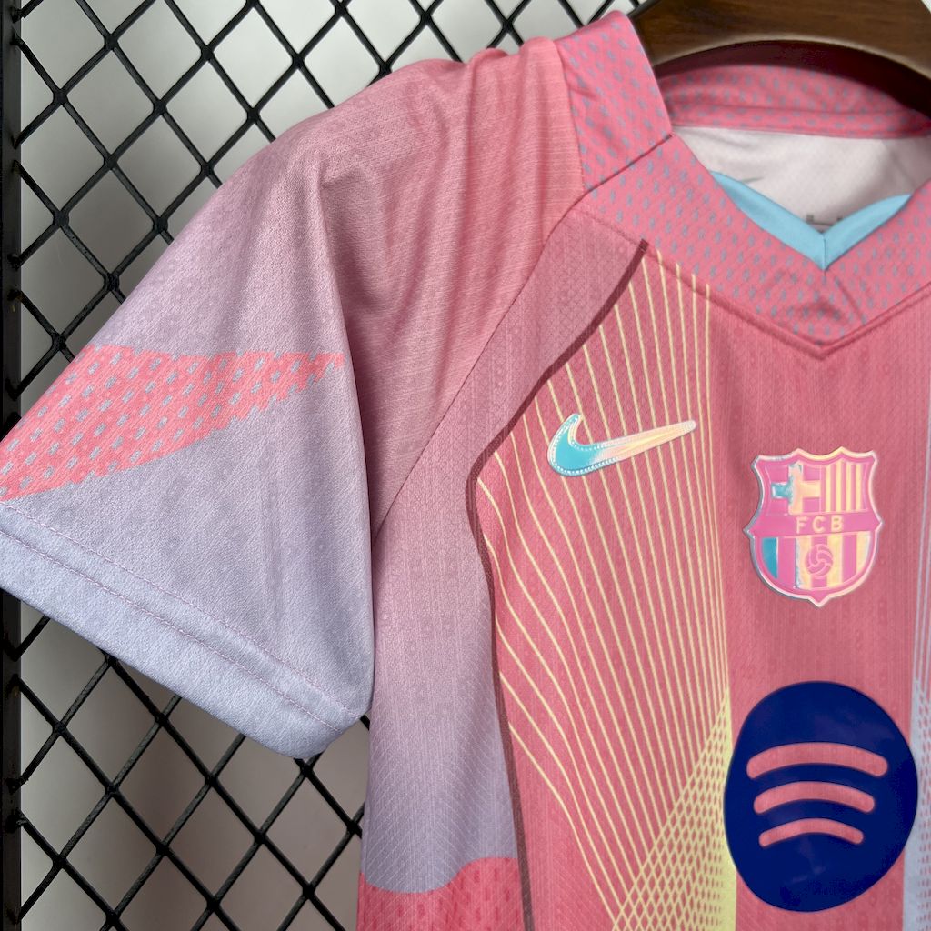 Barcelona 2025/26 Conjunto Rosa Edição Especial – Criança