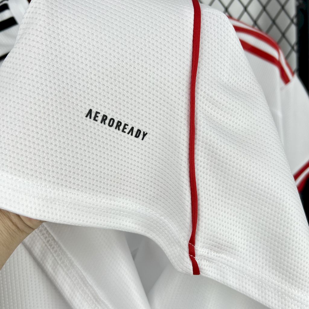 Besiktas 2025/26 Camisola Principal – Homem