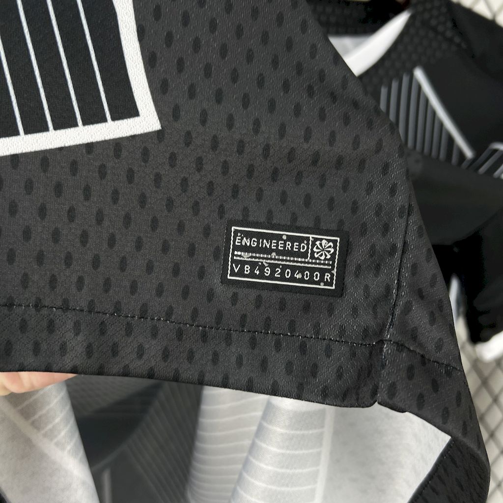 Barcelona 2025/26 Camisola Preta Edição Especial – Homem