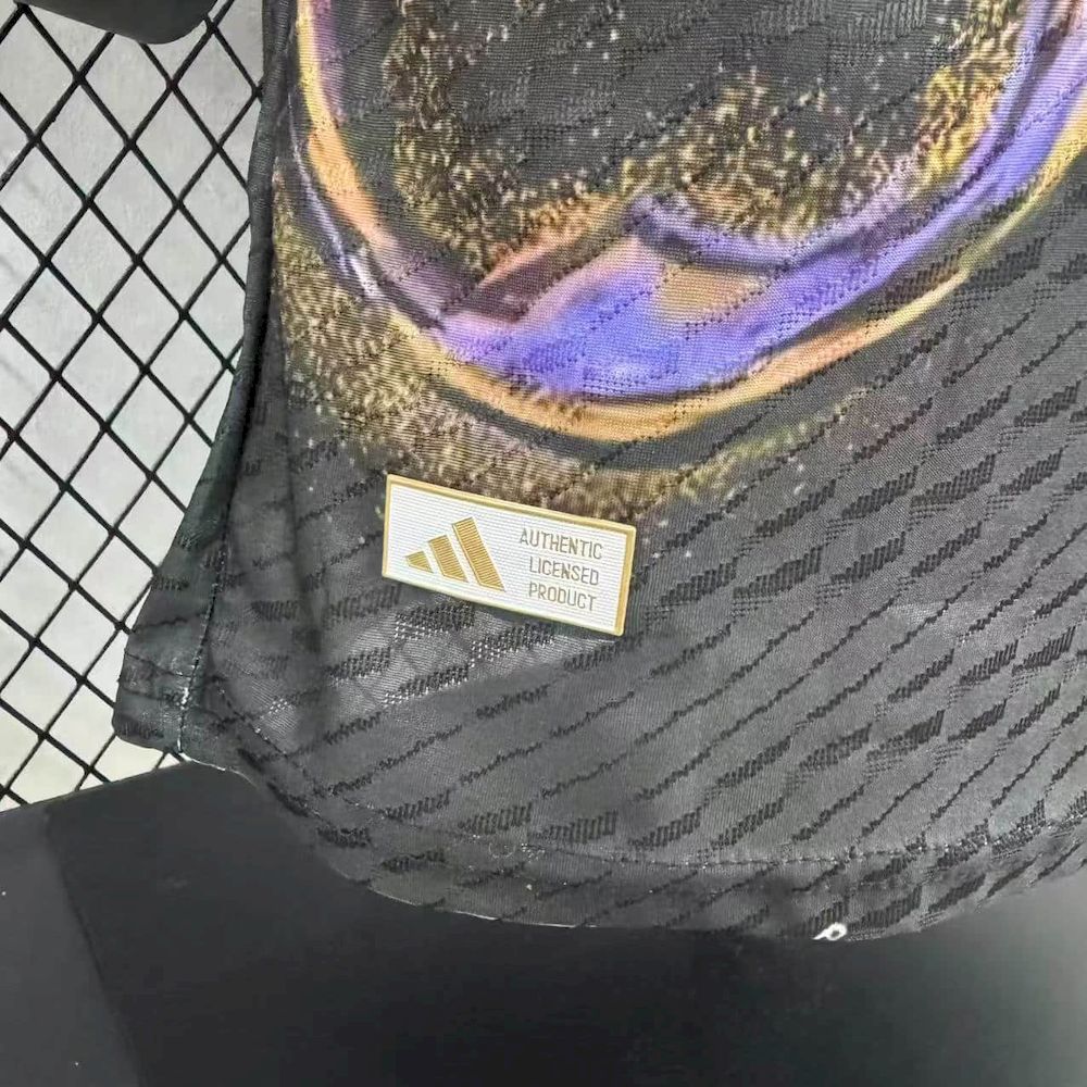 Real Madrid 2025/26 Camisola Especial UBP Versão Jogador – Homem