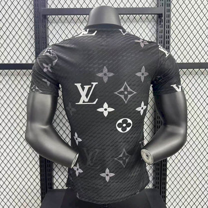 Real Madrid 2025/26 Camisola Preta Louis Vuitton Versão Jogador – Homem