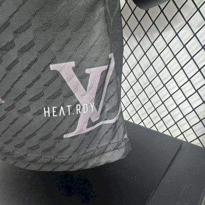 Real Madrid 2025/26 Camisola Preta Louis Vuitton Versão Jogador – Homem
