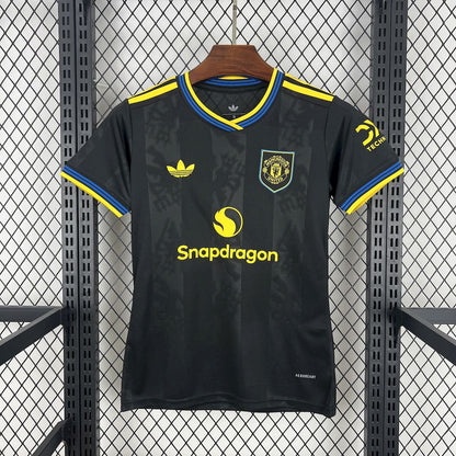 Manchester United 2025/26 Camisola Terceira – Mulher