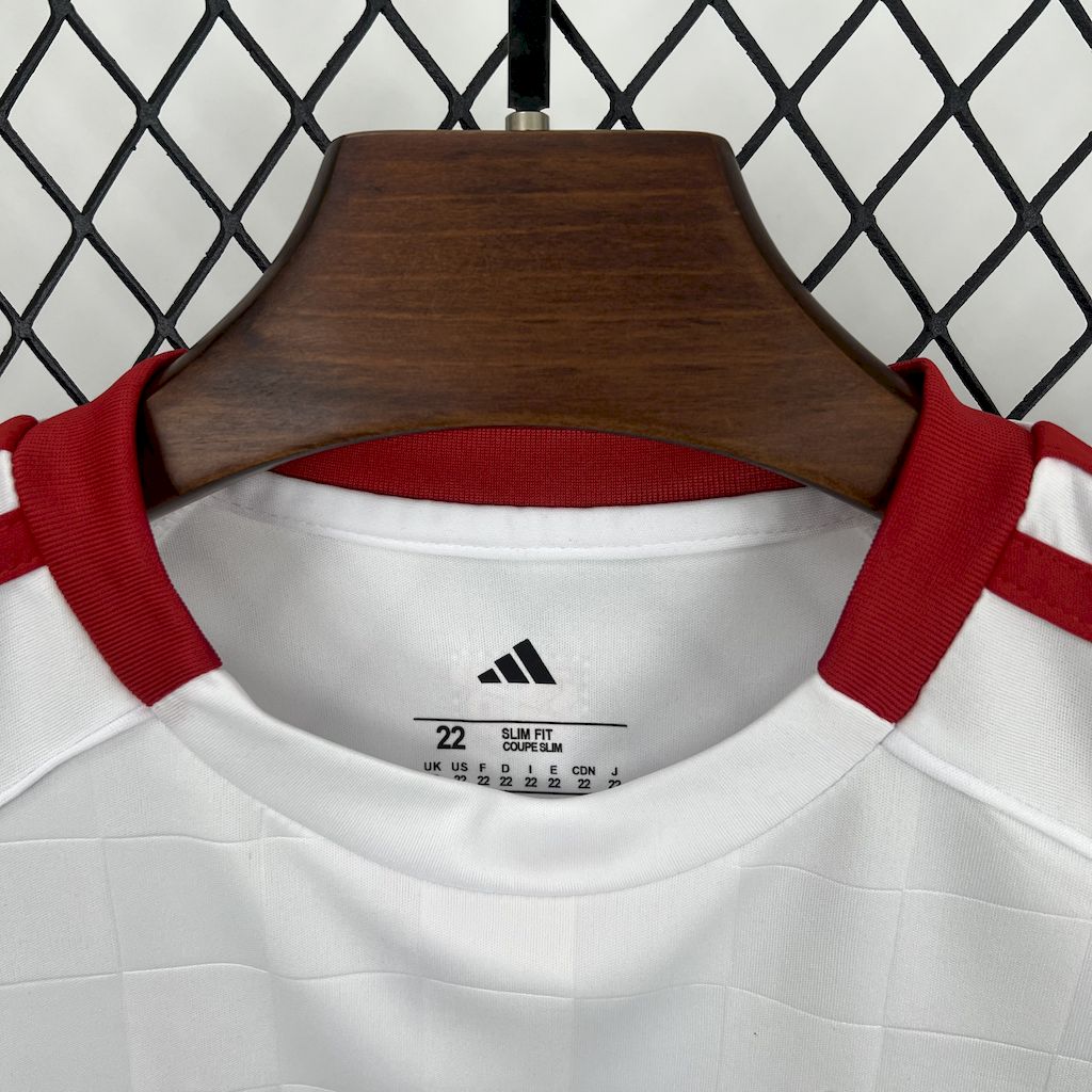 Benfica 2025/26 Conjunto Terceiro – Criança