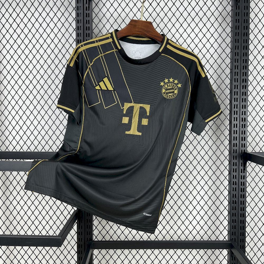 Bayern de Munique 2025/26 Camisola Especial Preta Dourada – Homem