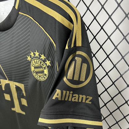 Bayern de Munique 2025/26 Camisola Especial Preta Dourada – Homem