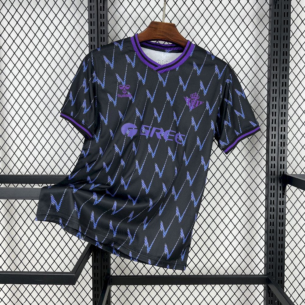 Real Betis 2025/26 Camisola de Pré-Jogo – Homem