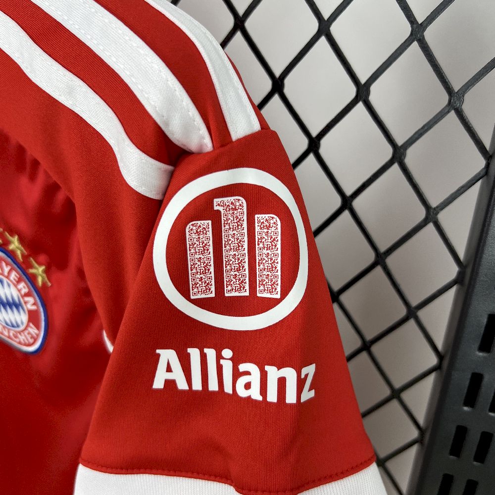 Bayern de Munique 2025/26 Conjunto Principal – Criança
