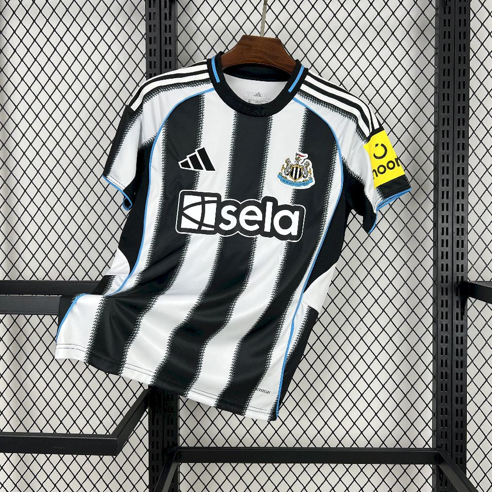 Newcastle United 2025/26 Camisola Principal – Homem