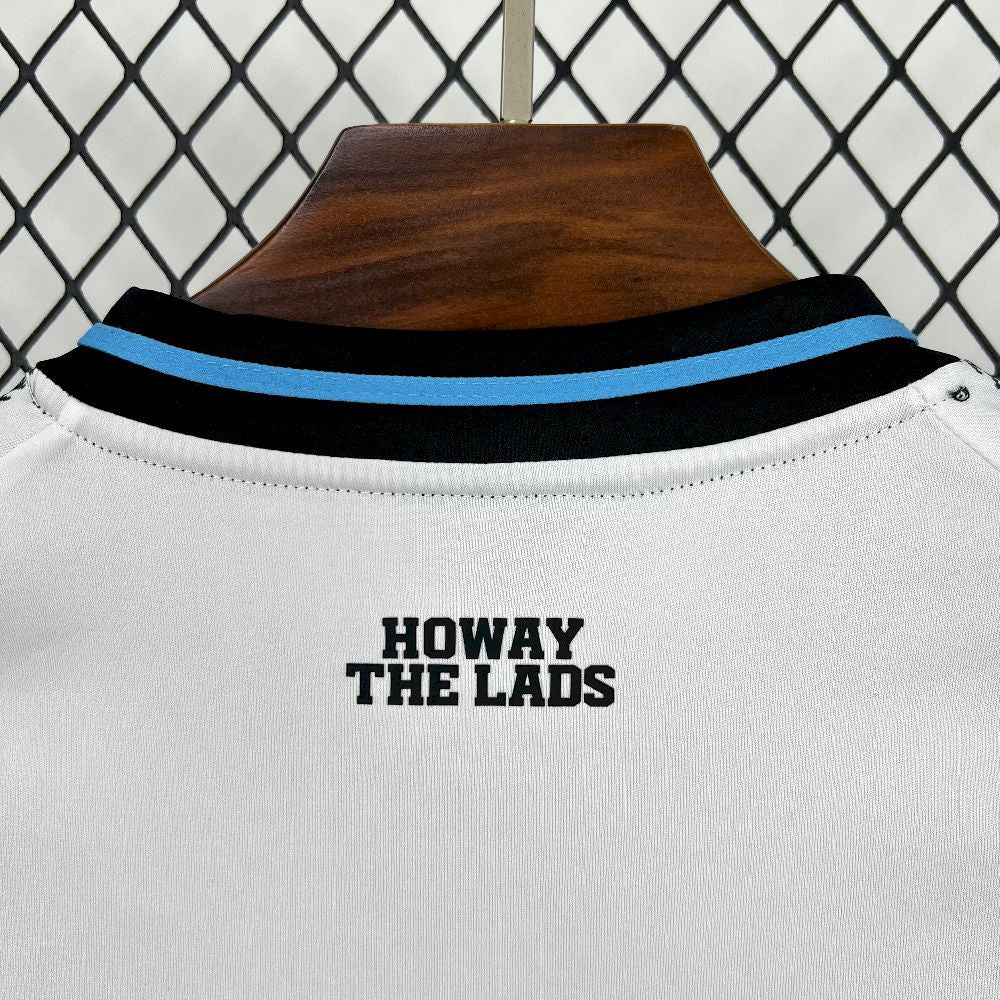 Newcastle United 2025/26 Camisola Principal – Homem