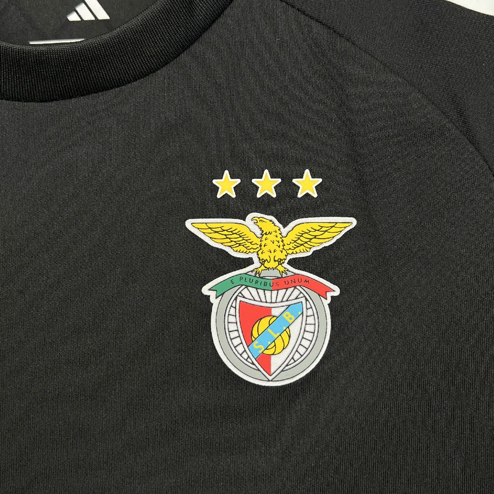 Benfica 2025/26 Conjunto de Pré-Jogo Preto – Criança