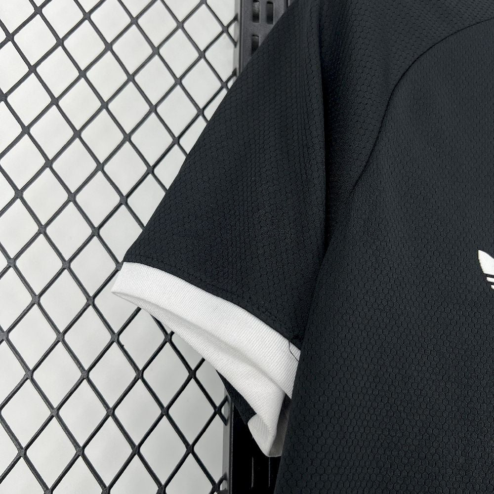 Ajax 2025/26 Camisola Casual style – Homem