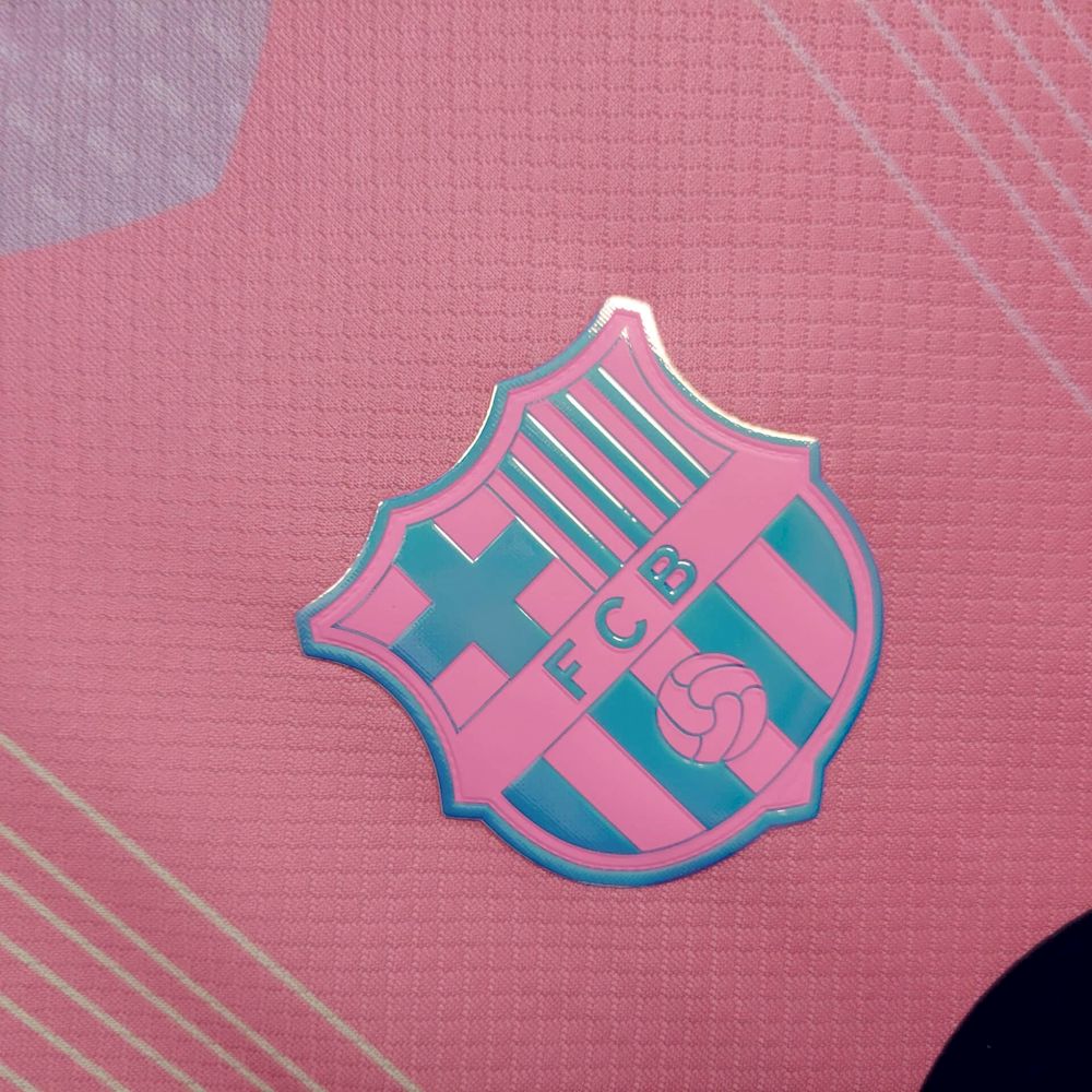 Barcelona 2025/26 Camisola Rosa – Mulher