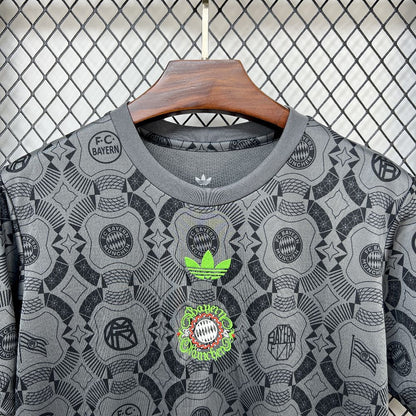 Bayern de Munique 2025/26 Camisola Wiesn T-Shirt – Homem