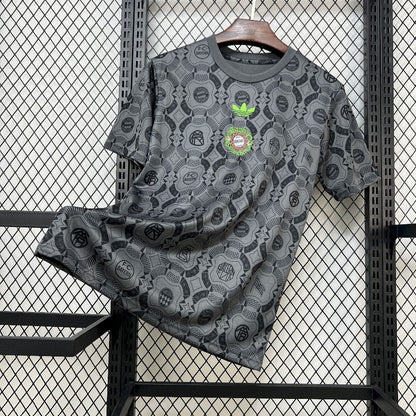 Bayern de Munique 2025/26 Camisola Wiesn T-Shirt – Homem