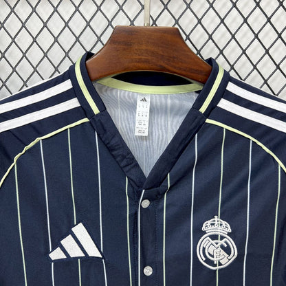 Real Madrid 2025/26 Camisola Basebol – Homem