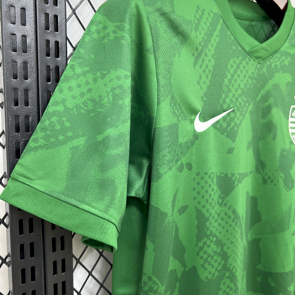 Sporting CP 2025/26 Camisola de Pré-Jogo – Homem