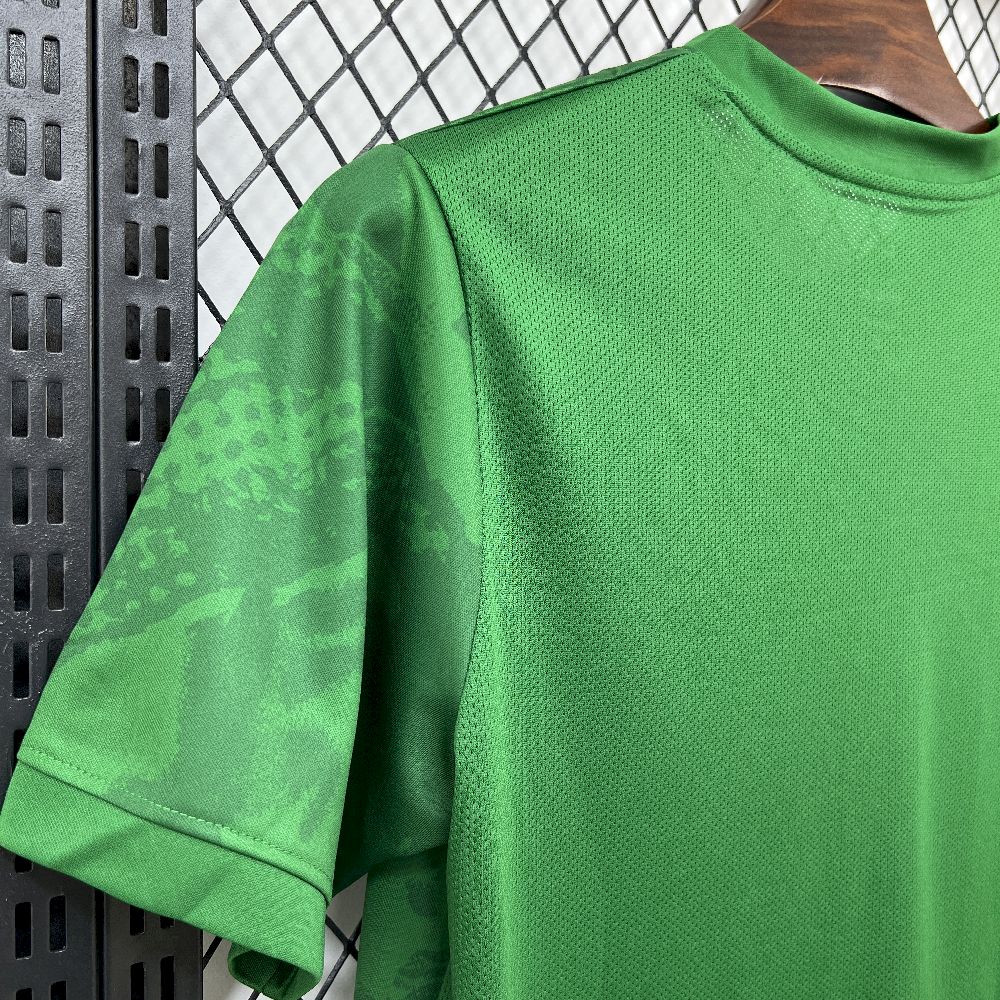 Sporting CP 2025/26 Camisola de Pré-Jogo – Homem
