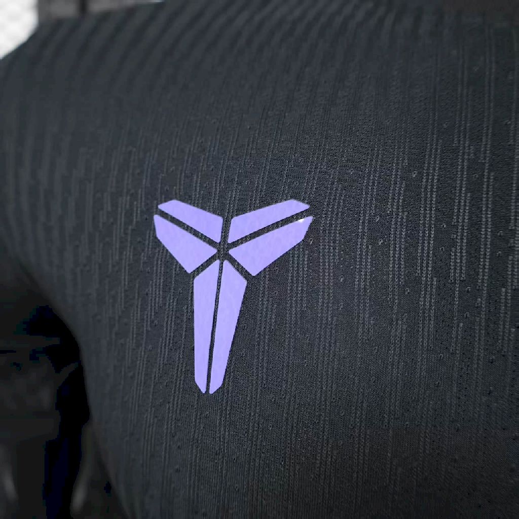 Barcelona x Kobe Bryant 2025/26 Camisola de Pré-Jogo Versão Jogador – Homem