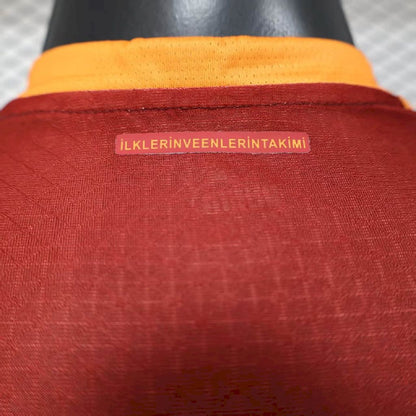 Galatasarays 2025/26 Camisola Principal Versão Jogador – Homem
