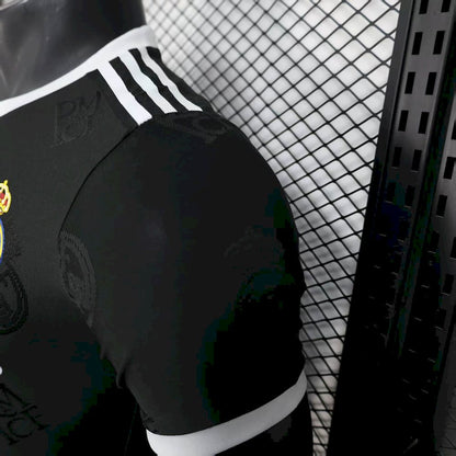 Real Madrid 2025/26 Camisola Especial Versão Jogador – Homem